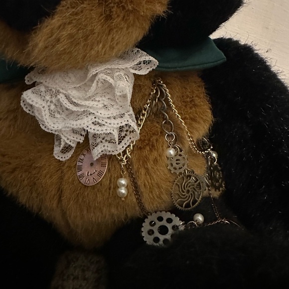 The most adorable plush backpack ever. Black teddy bear with glasses - Picture 2 of 6